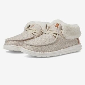 Hey Dude Wendy Fold Stitch Cozy (Tan)
